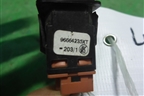 Кнопка открывания лючка бензобака (96664235XT) для Citroen C4 Picasso c 2006-2014г