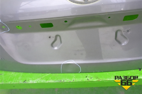 Крышка багажника (6440105050) для Toyota Avensis с 2003-2009г