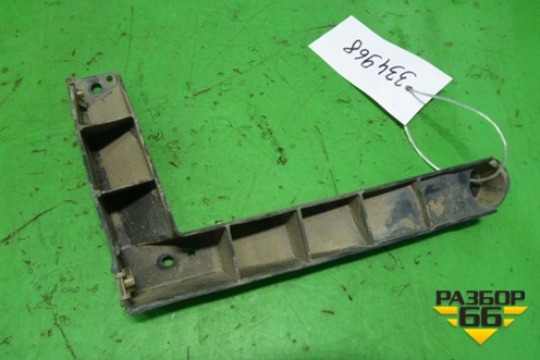 Кронштейн заднего бампера правый (под фонарь) (7L6807862) для Volkswagen Touareg c 2002-2010г