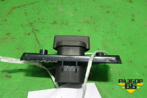 Кнопка аварийной сигнализации для Ford Fiesta с 2001-2008г