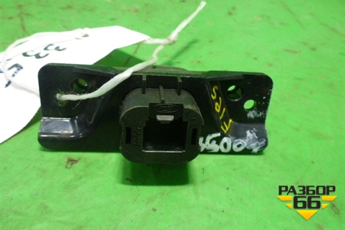 Кнопка аварийной сигнализации для Ford Fiesta с 2001-2008г