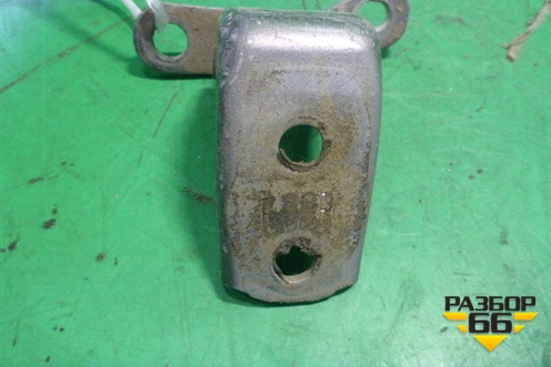 Петля двери задней правой нижняя (67920SMGE01ZZ) для Honda Civic 5D с 2006-2012г