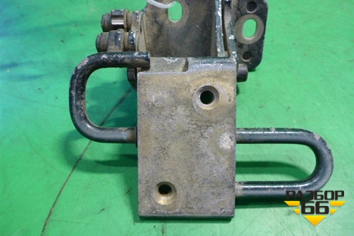 Петля двери задней левой нижняя (4B0833411E) для Audi A6 (C5) с 1997-2005г