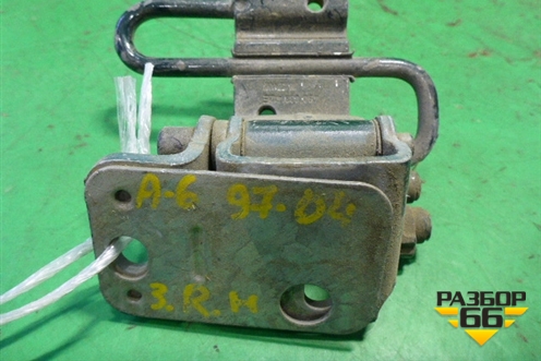 Петля двери задней правой нижняя (4B0833412E) для Audi A6 (C5) с 1997-2005г