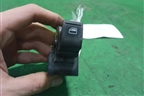 Кнопка стеклоподъёмника (задняя левая) (6RU959855A) для Volkswagen Polo (хетчбэк) с 2009г