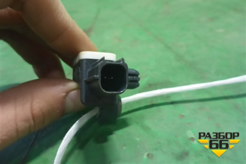 Датчик AIR BAG (левый) (BBM457KC0) для Mazda Mazda 3 (BL) с 2009-2013г