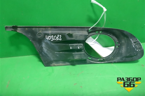 Накладка ПТФ левая (под хром) (5K0853665) ( 5K0854661) для Volkswagen Golf VI с 2009-2012г