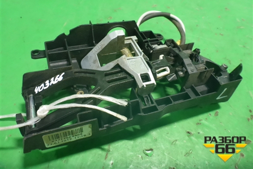 Кронштейн ручки наружной (задней левой) (51217187227) для BMW 5-серия F10/F11 с 2009-2016г