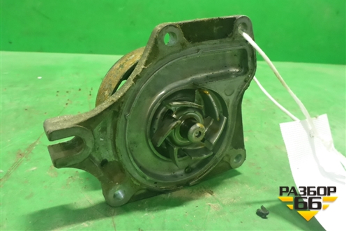 Насос водяной помпа ( 1.6л Z6) для Mazda Mazda 3 (BL) с 2009-2013г