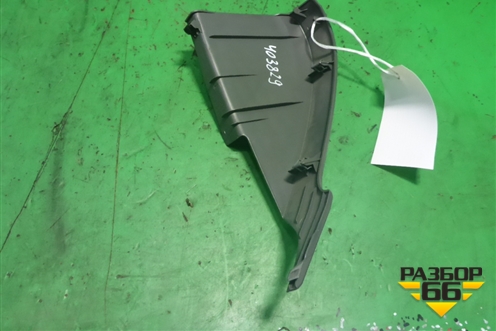 Накладка на торпедо (боковая правая) (4M5XA04096AAW) для Ford Focus 2 с 2008-2011г