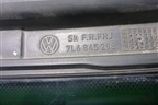 Стекло глухое правое (7L6845298) для Volkswagen Touareg c 2002-2010г