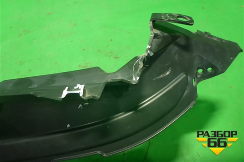 Пыльник радиатора верхний (C1BBA001A04A) для Ford Fiesta с 2008-2015г