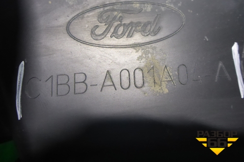 Пыльник радиатора верхний (C1BBA001A04A) для Ford Fiesta с 2008-2015г