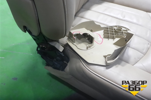 Сиденья комплект (светлая кожа Air Bag электропривод) для Mercedes Benz CLS C219 с 2004-2010г