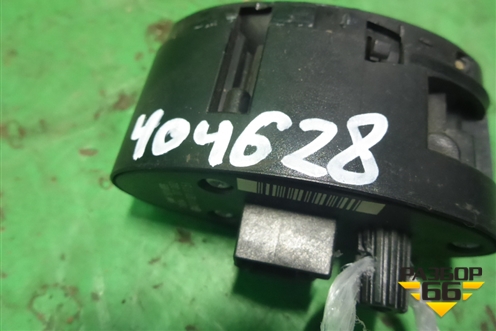 Кнопка открывания багажника (A2118211751) для Mercedes Benz CLS C219 с 2004-2010г
