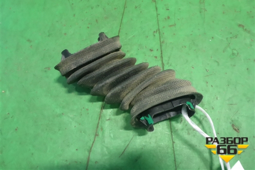 Кабель-канал (A2118210197) для Mercedes Benz CLS C219 с 2004-2010г