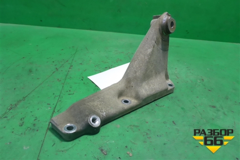 Кронштейн двигателя левый (5.0л M113) (A1132230704) для Mercedes Benz CLS C219 с 2004-2010г