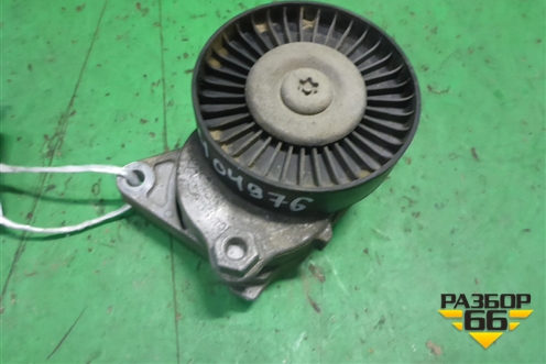 Кронштейн ролика натяжителя (5.0л M113) (A1122000970) для Mercedes Benz CLS C219 с 2004-2010г