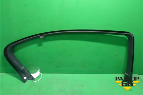 Накладка двери задней правой (на рамку Long) (51357177856) для BMW 7 серия F01/F02 с 2008г