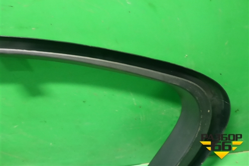 Накладка двери задней левой (на рамку Long) (51357177855) для BMW 7 серия F01/F02 с 2008г