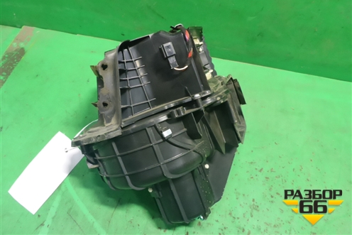 Моторчик отопителя (в сборе) (64119204485) для BMW 7 серия F01/F02 с 2008г