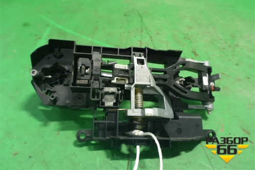 Ручка наружная двери задней левой (в сборе) для BMW 7 серия F01/F02 с 2008г