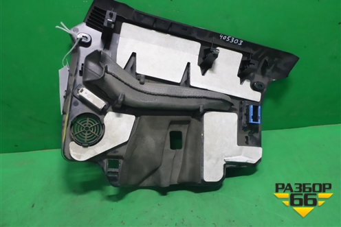Накладка внутренняя (левая под торпедо) для BMW 7 серия F01/F02 с 2008г
