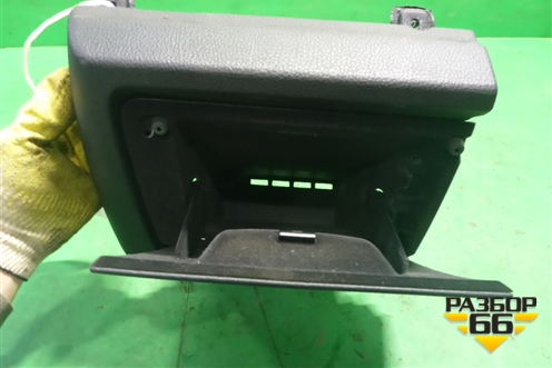 Бардачок (со стороны водителя) (51169143958) для BMW 7 серия F01/F02 с 2008г