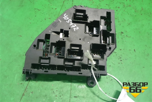 Блок предохранителей подкапотный (9210857) для BMW 7 серия F01/F02 с 2008г