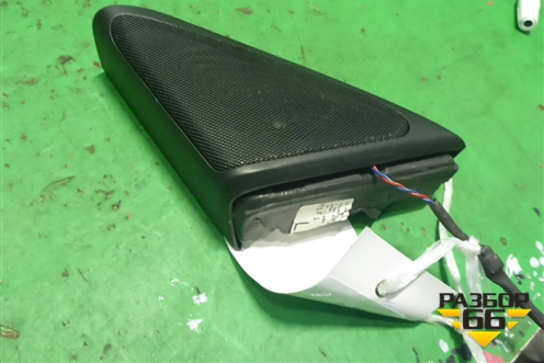Накладка двери передней левой уголок (51357226611) для BMW 7 серия F01/F02 с 2008г