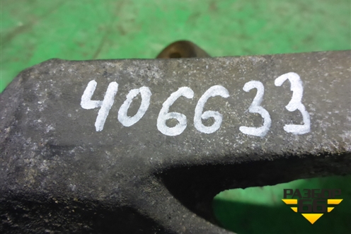 Кронштейн КПП ( 1.6л B4164S3 МКПП) для Volvo C30 с 2006г
