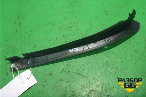 Накладка переднего крыла правого (51767264274) для BMW 3-серия F30/F31 с 2011г