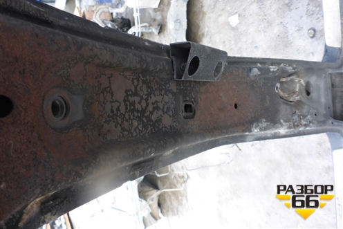 Порог со стойкой правый для Lexus RX 300/330/350 с 2003-2009г