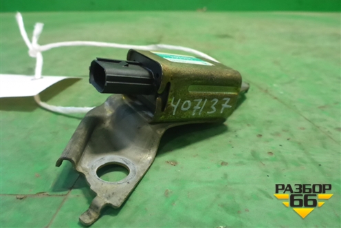 Датчик AIR BAG (правый) (8983348010) для Lexus RX 300/330/350 с 2003-2009г