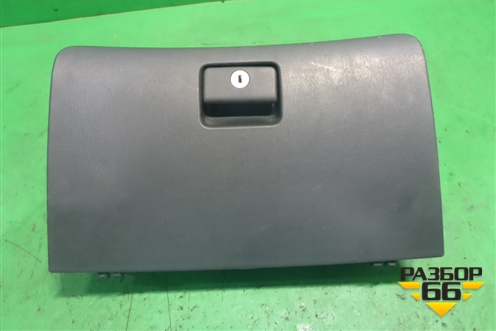 Бардачок (5555112340) для Toyota Corolla (E12) с 2001-2007г