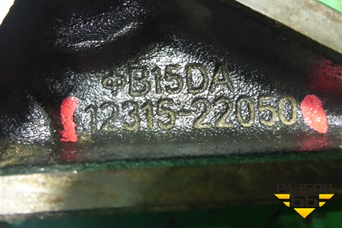 Кронштейн двигателя правый ( 1.6л 3ZZ) (1231522050) для Toyota Corolla (E12) с 2001-2007г