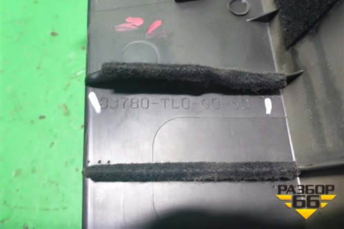 Накладка двери задней левой (на каркас) (83780TL0G050) для Honda Accord(CU-CW) с 2008-2013г