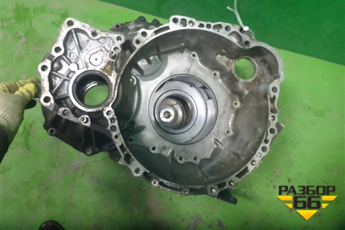 Корпус КПП () (АКПП 3.0л 4WD) для Lexus RX 300/330/350 с 2003-2009г