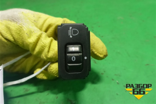 Переключатель корректора фар для Mitsubishi Lancer-9  с 2003-2008г