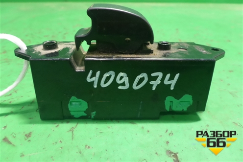 Кнопка стеклоподъёмника (задней левой) (MR587880) для Mitsubishi Lancer-9  с 2003-2008г