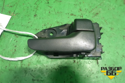 Ручка внутренняя двери передней правой для Mitsubishi Lancer-9  с 2003-2008г