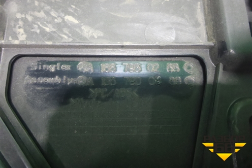 Спойлер на дверь багажника (A1667930288) для Mercedes Benz ML-Klass W166 c 2011г