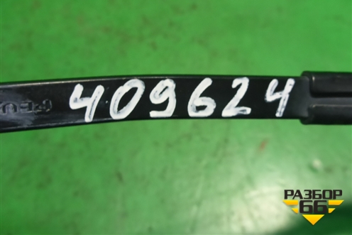 Поводок стеклоочистителя левый (9680477080) для Peugeot 408 с 2012г