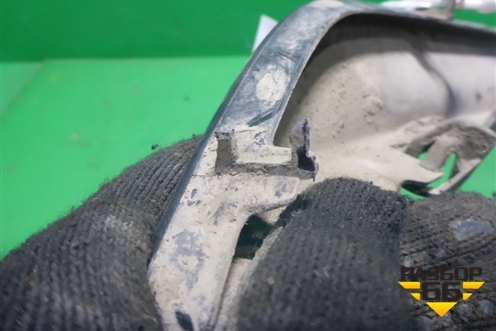 Накладка заднего бампера (521690K170) для Toyota Fortuner с 2016г