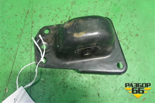 Кронштейн заднего рычага (продольного правого) (1K0505130L) для Skoda Yeti с 2009г
