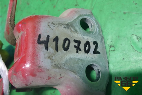 Петля двери передней правой нижняя для Toyota Yaris с 2005-2011г
