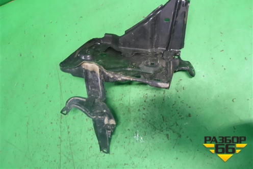 Площадка под аккумулятор (744100D010) для Toyota Yaris с 2005-2011г