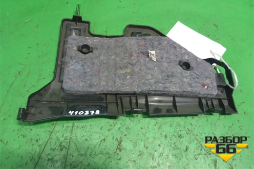 Накладка на торпедо (нижняя правая) (556070D010) для Toyota Yaris с 2005-2011г