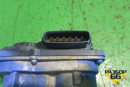 Заслонка дроссельная электрическая ( 1.3л 2SZ) (2203023010) для Toyota Yaris с 2005-2011г