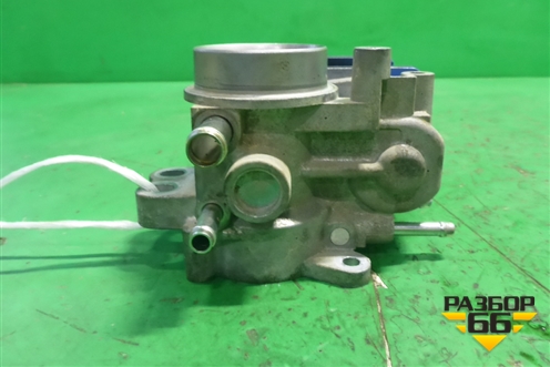 Заслонка дроссельная электрическая ( 1.3л 2SZ) (2203023010) для Toyota Yaris с 2005-2011г